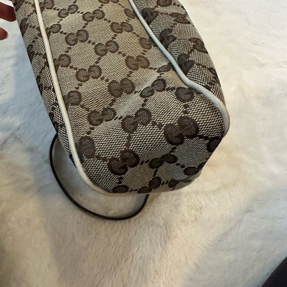Gucci shoulder bag - Picture 8 of 15